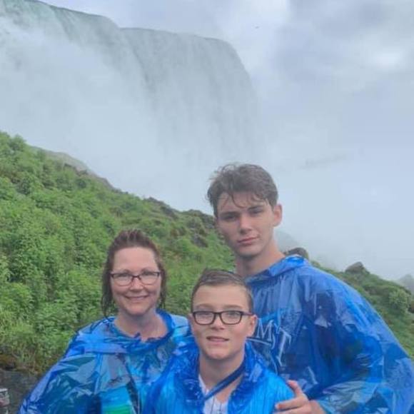 Meet your Posher, Donna - Picture 1 of 1